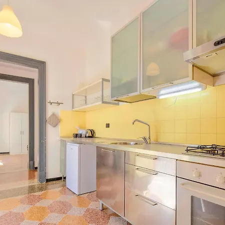 Pet Friendly In With Kitchen Apartment *